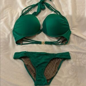 Victoria's Secret Green Bikini Set with Underwire Support